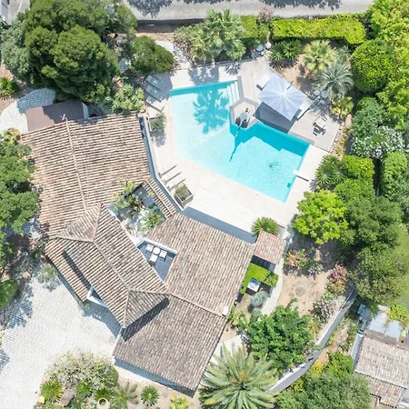 Fcd42 - Charming Arty With Pool Between Gassin And Tropez Вилла Сен-Тропе