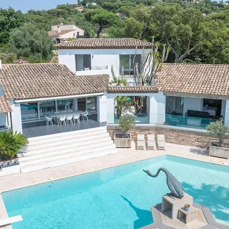 Fcd42 - Charming Arty With Pool Between Gassin And Tropez Вилла Сен-Тропе