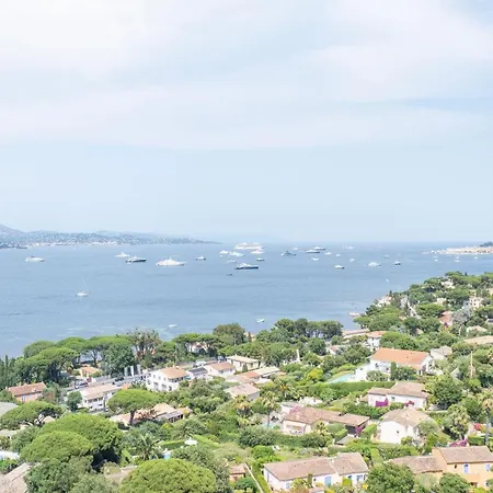 Fcd42 - Charming Arty With Pool Between Gassin And Tropez Villa *