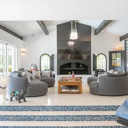 Fcd42 - Charming Arty With Pool Between Gassin And Tropez Saint-Tropez