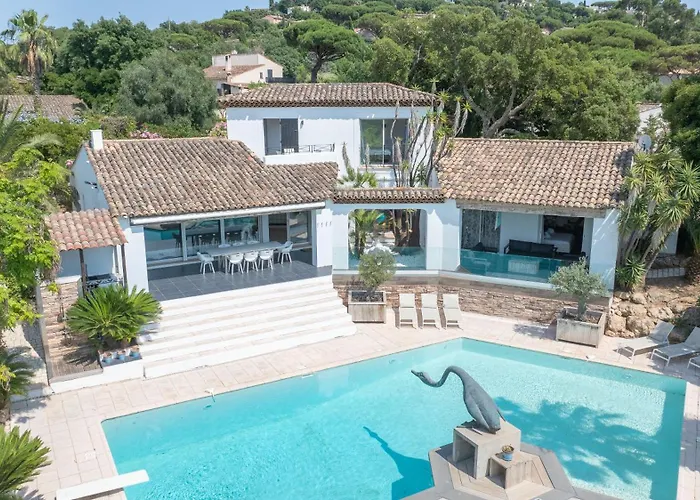 Fcd42 - Charming Arty With Pool Between Gassin And Tropez Вілла Сен-Тропе